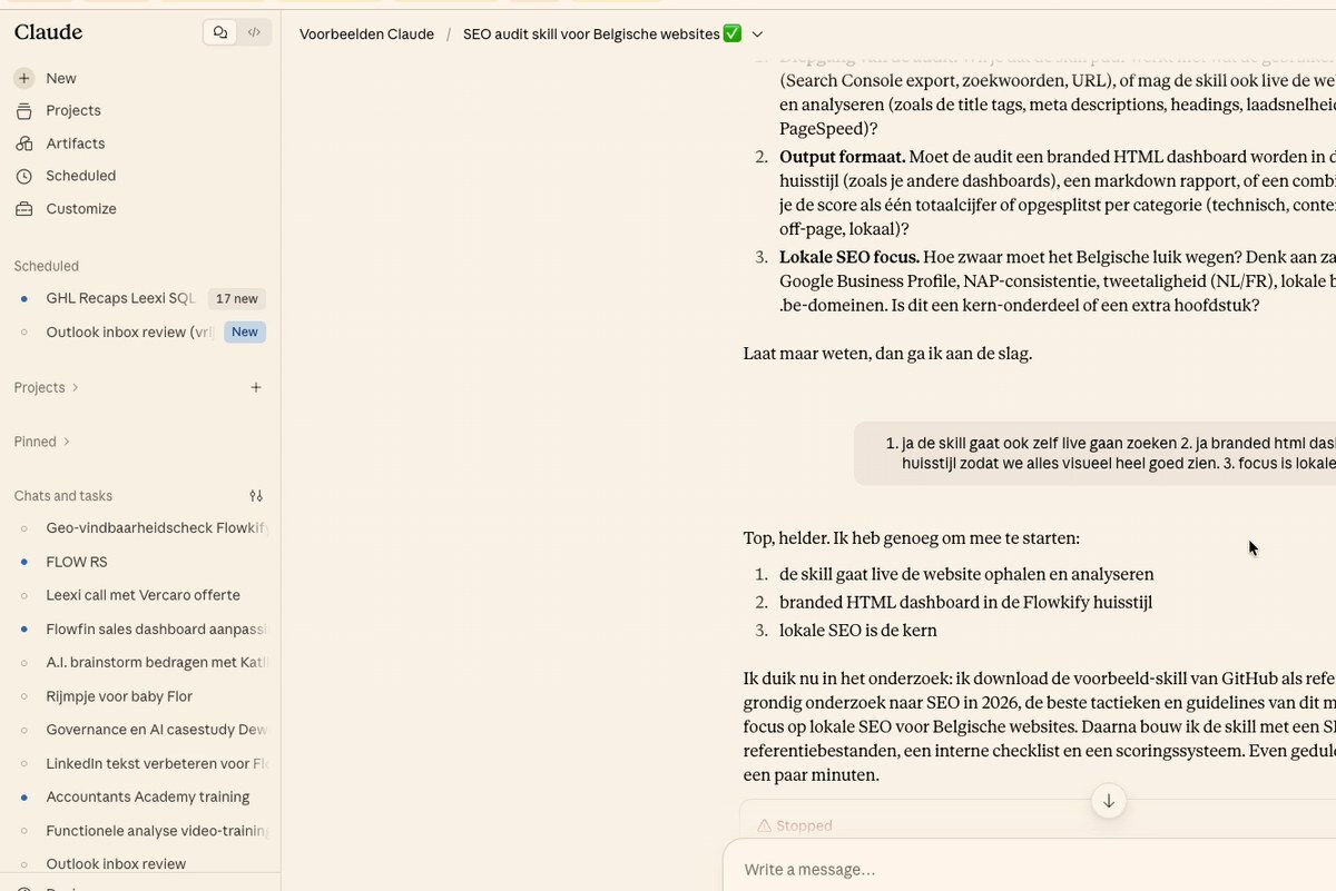 De skill creator in Claude stelt eerst vragen (welke checks, welk formaat, welke focus) en bouwt dan de SEO-audit-skill